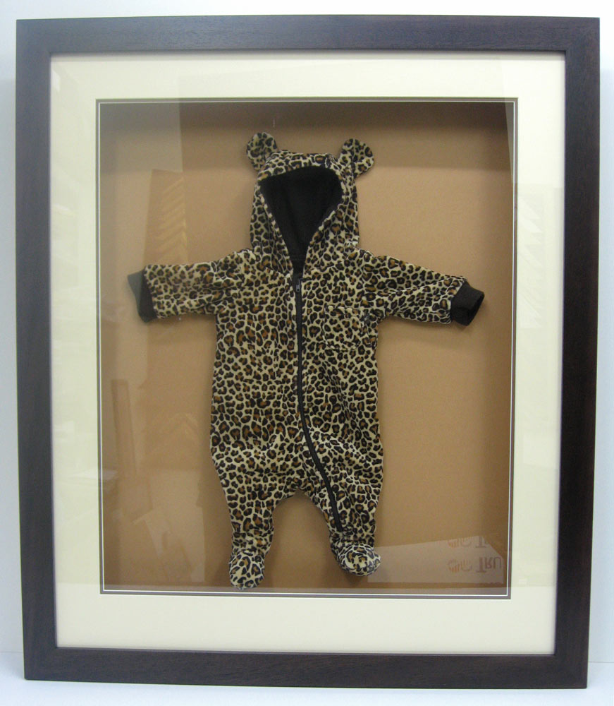 bespoke picture framing 3d objects children's onsie